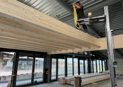 Mezzanine pour la salle de sport “American Fitness”